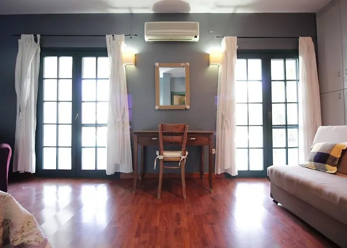 Secluded 3br Modern W Private Pool And Views Appartamento