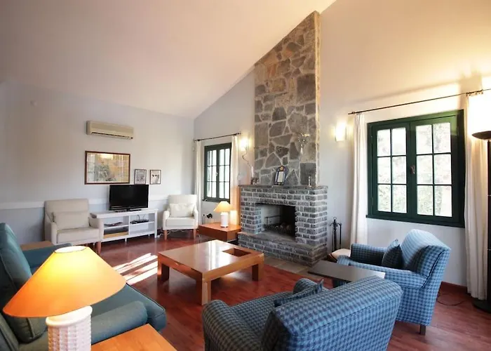 Secluded 3br Modern W Private Pool And Views * Iskele