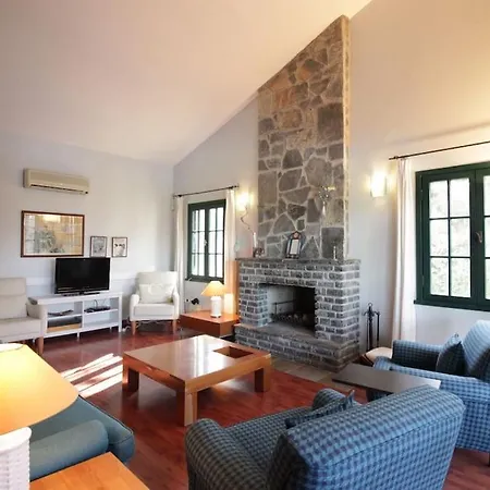 Secluded 3br Modern W Private Pool And Views * Iskele