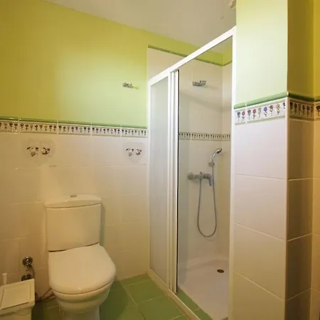 Secluded 3br Modern W Private Pool And Views *