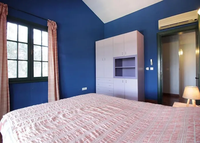 Secluded 3br Modern W Private Pool And Views Appartement *